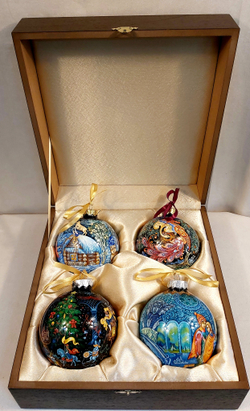 Сувенирный набор из 4-х новогодних шаров с ручной росписью Палех