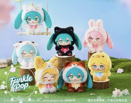 Рандомный брелок Blind Box Vocaloid Forest Moe