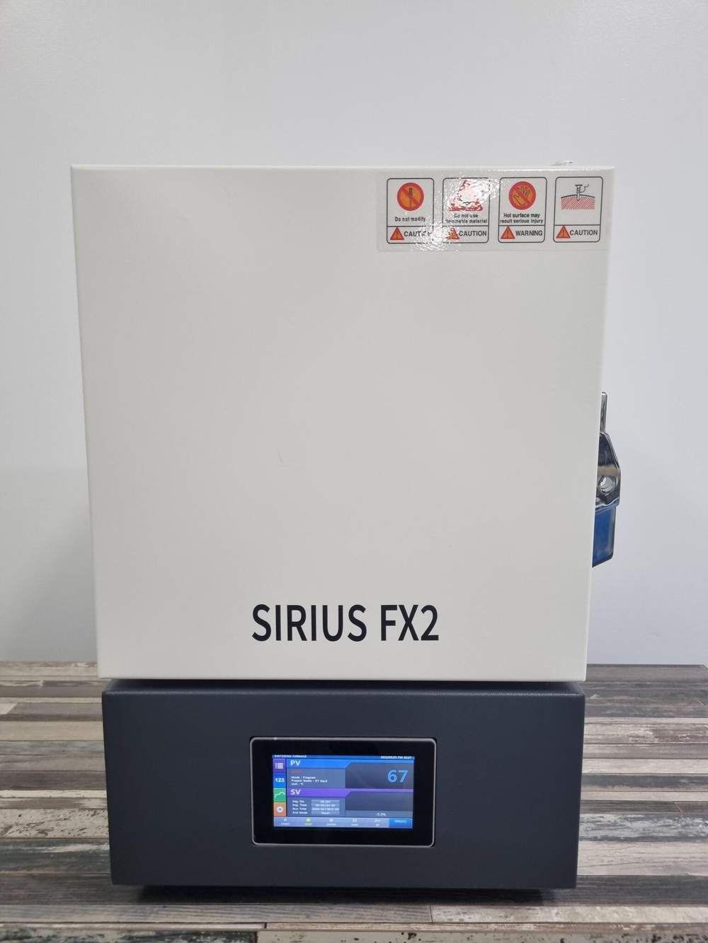 SIRIUS FX2 компактная высокотемпературная печь для синтеризации циркона