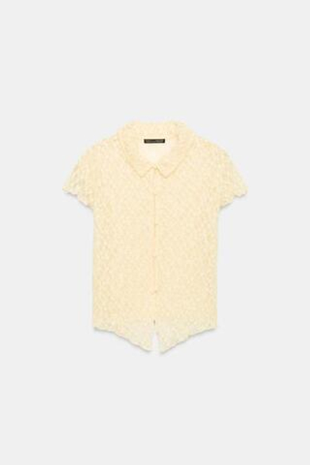 ZARA КРУЖЕВНОЙ ТОП С ПУГОВИЦАМИ, СВЕТЛО-ЖЕЛТЫЙ