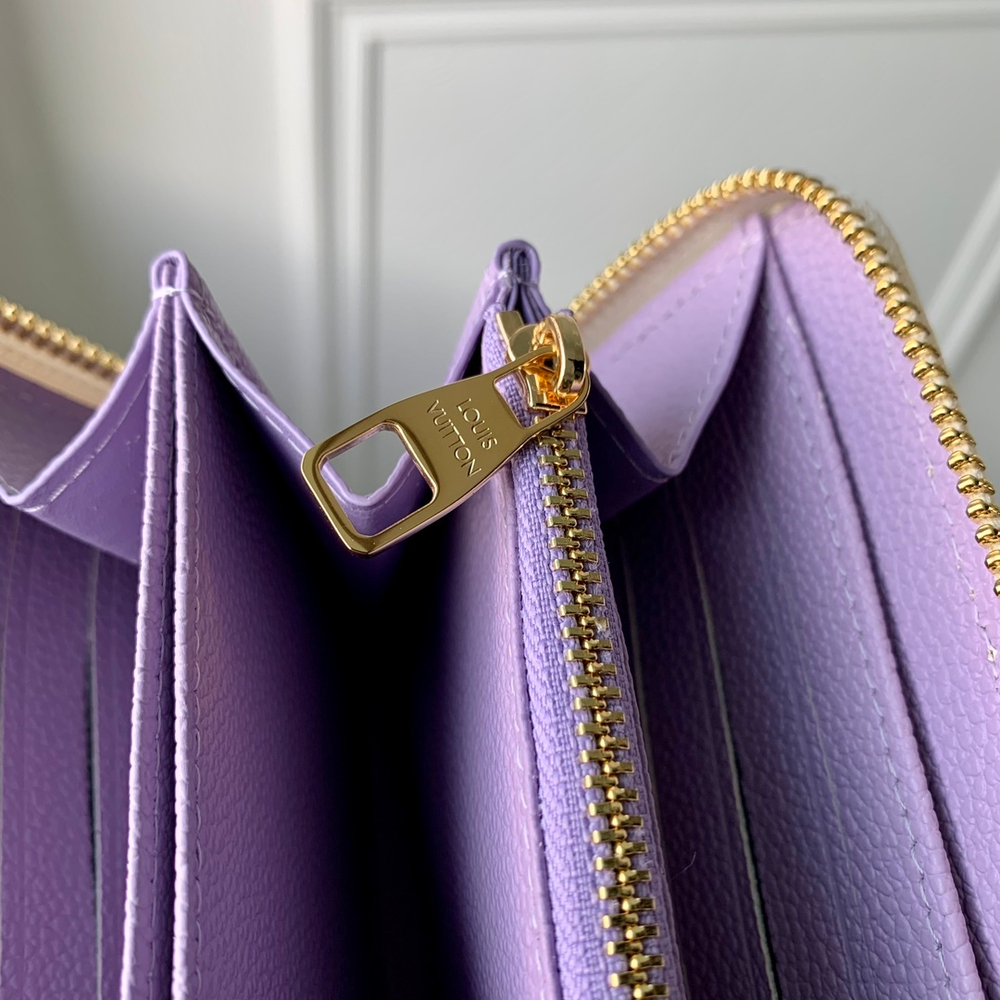 Louis Vuitton Zippy Wallet