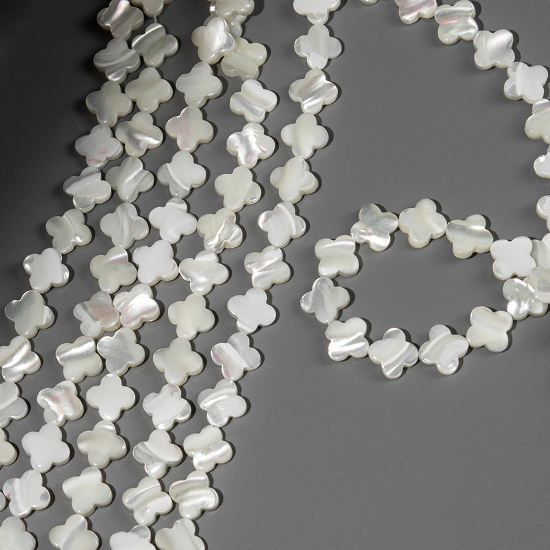Перламутр морских ракушек, клеверы, 10,5мм, белый
