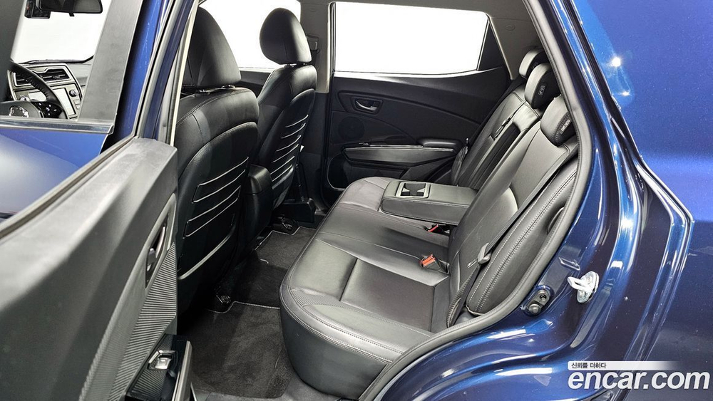 KG Mobility (Ssangyong) Very New Tivoli Бензин 1.5 2WD (06.2020)