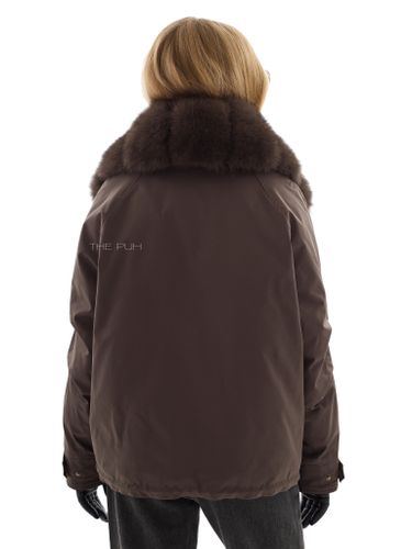 Короткая пуховая парка шоколадного цвета