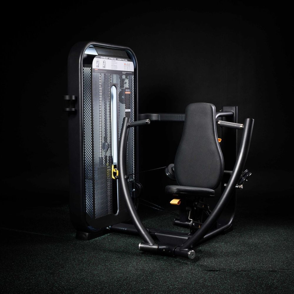 E7008 Жим от груди вертикальный. Стек 110 кг