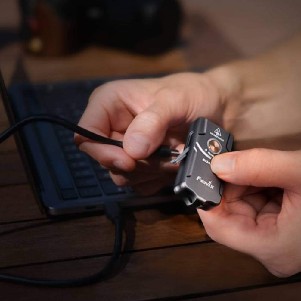 Фонарь Fenix E03R, синий