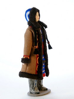 Кукла коллекционная Эвенкийка в женском костюме