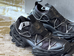 Balenciaga Hike Sneaker in Black