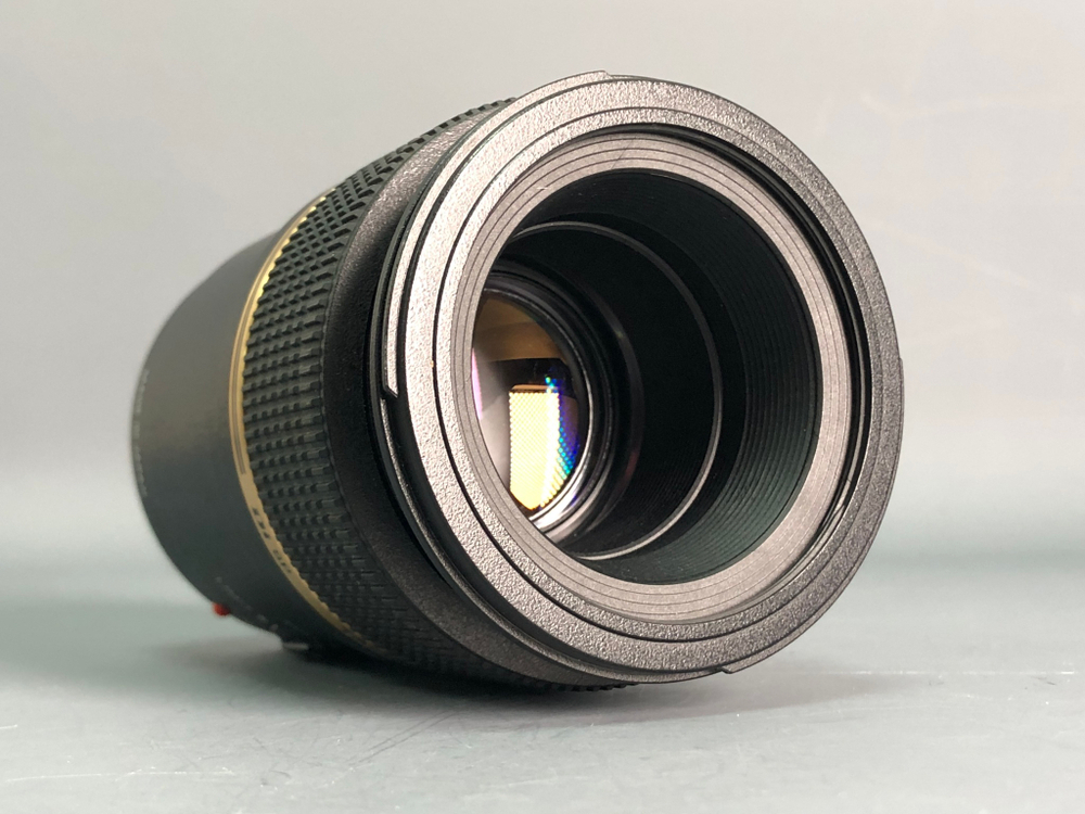 Tamron 90 2.8 Sony A