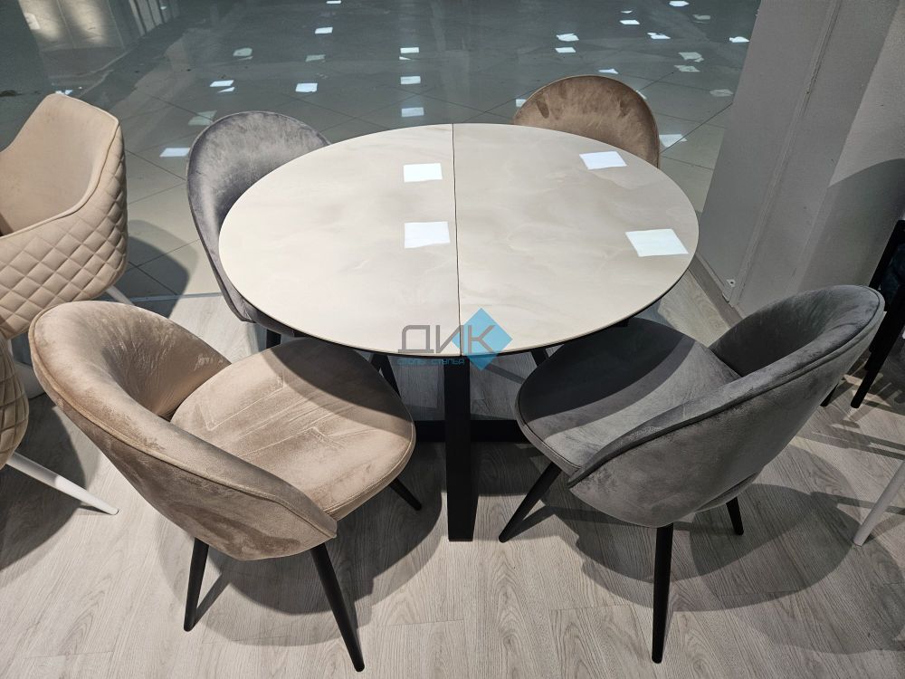 Стол DikLine SFC100 опоры чёрные