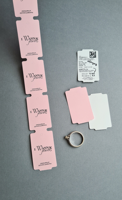 Нежно-розовый с двух сторон