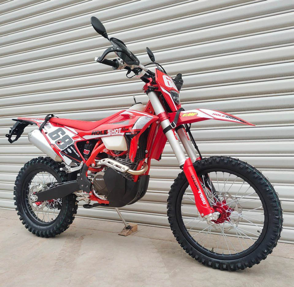 Мотоцикл эндуро Regulmoto Holeshot 300 Red Edition (4 valves) 21/18 ПТС