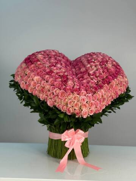 Малиновый закат, 501 роза в сердце