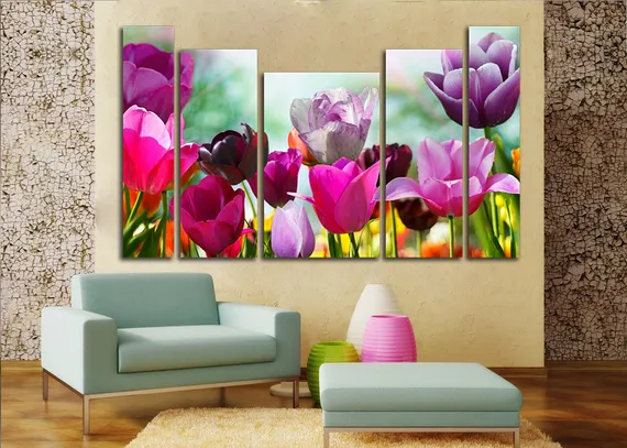 Модульная картина "Весенние бутоны "