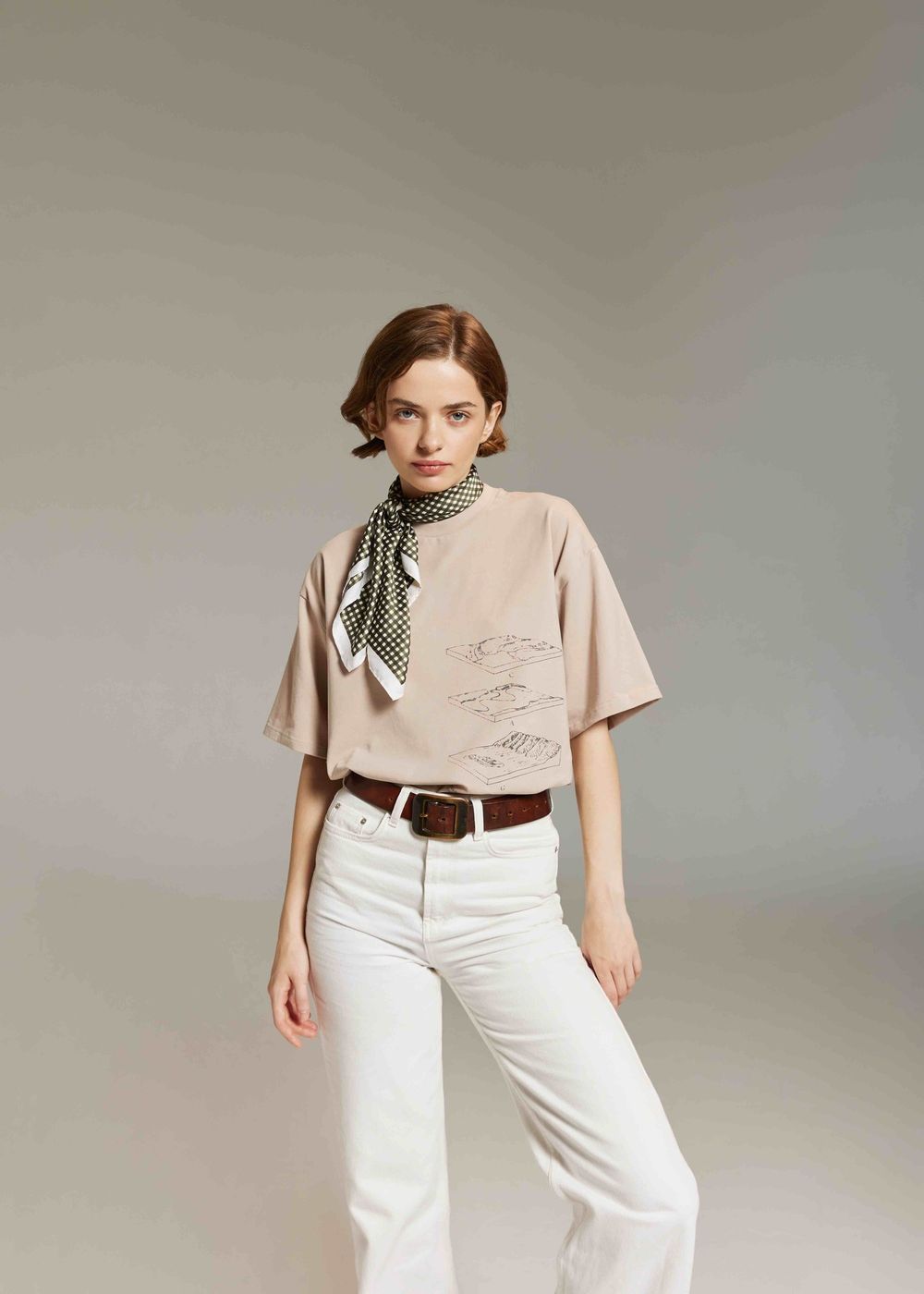 Футболка Called a Garment Diagram Какао