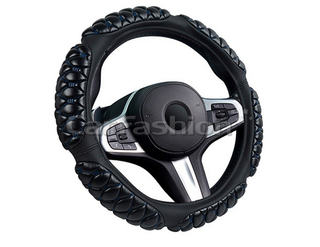 Оплетка на руль круглая CarFashion -М- «BLACKBERRY» 31659 - Экокожа - черный/шов синий