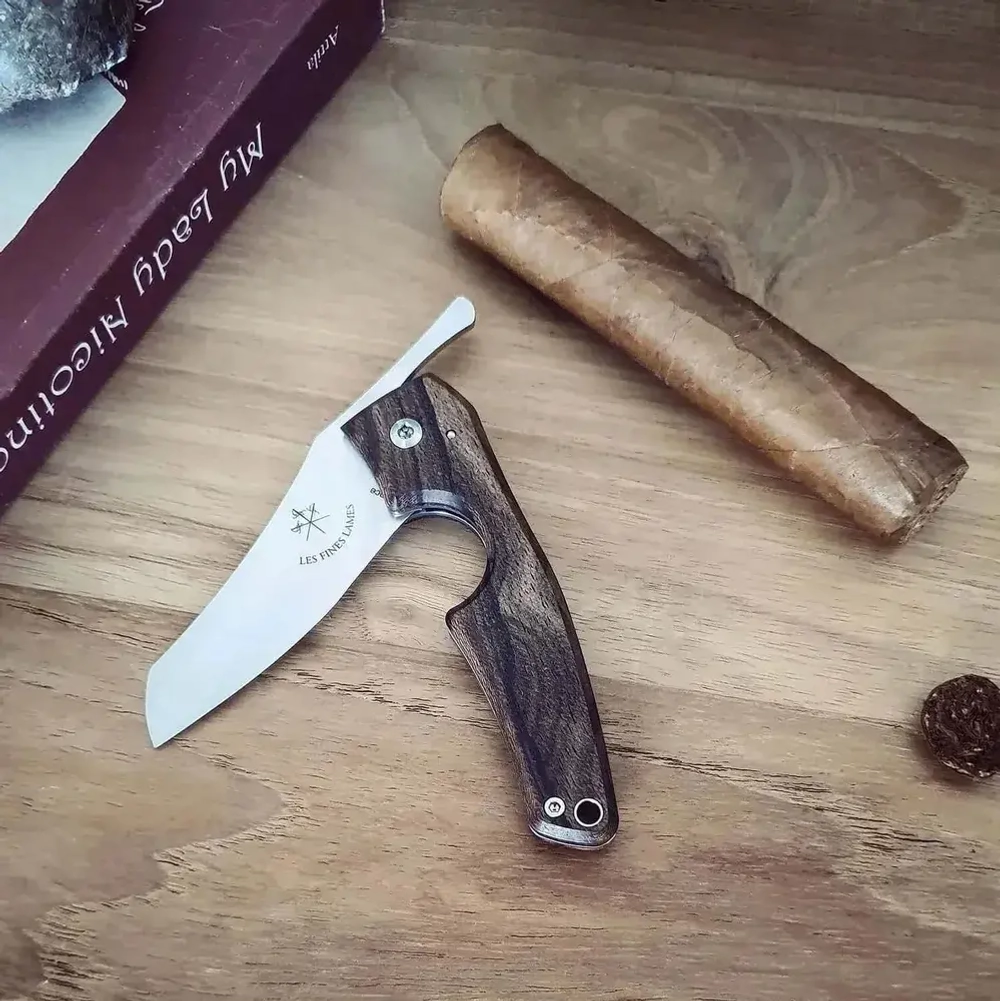 Сигарный нож Le Petit Compass Cuba Ziricote
