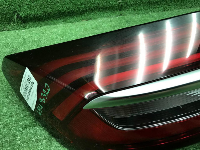 Фонарь левый внешний Geely Coolray (2019-2023)