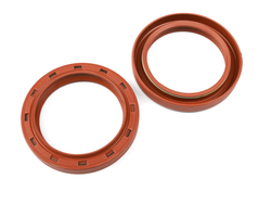 Сальник 75х100х12х14 а/м МАЗ хвостовика редуктора заднего моста (красный с пружиной/NBR) Резинотехника г. Балаково ( ОЕ 500-2402052Р к. )