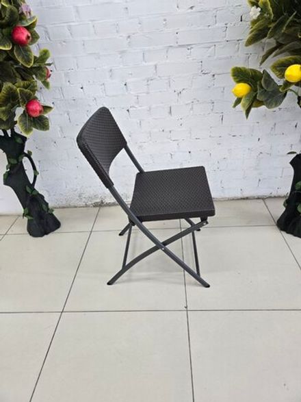 Стул складной плетёный пластик