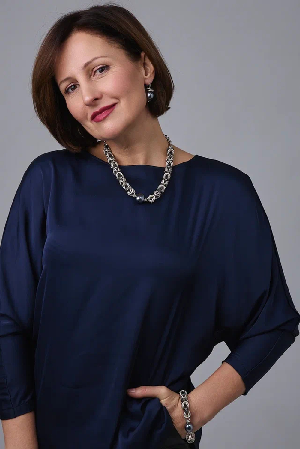 Браслет Византия биколор:серебро и графит с темно-серым плоским жемчугом Майорка