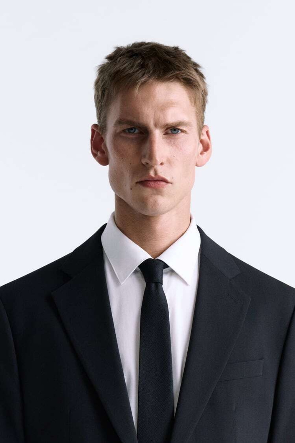 ZARA ГАЛСТУК ИЗ 100% ШЕЛКА С РЕЛЬЕФНЫМ УЗОРОМ, ЧЕРНЫЙ