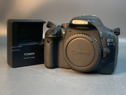 Canon 550D Body 52886 Кадров