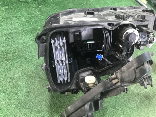 Фара левая Audi Q7 2 (2015-2019) LED