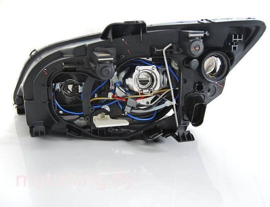 Передние фары Ford Focus 2 angel eyes black