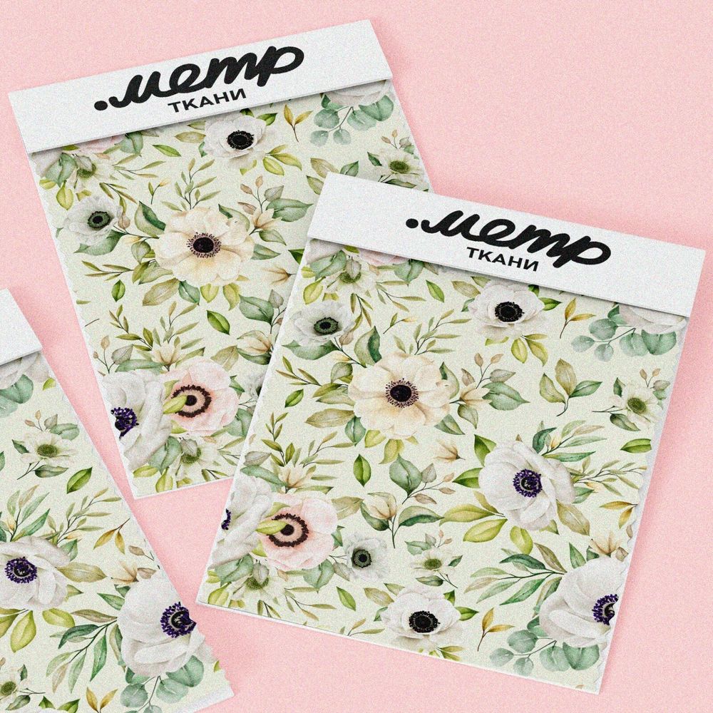 Ткань дюспо белые цветы на зеленом