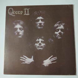 Винтажная виниловая пластинка LP Queen II (Россия 1994) The Seven Seas Of Rhye