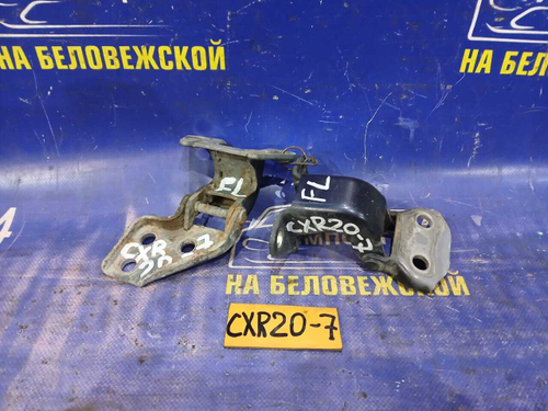 Петля двери передней левой TOYOTA ESTIMA 1995