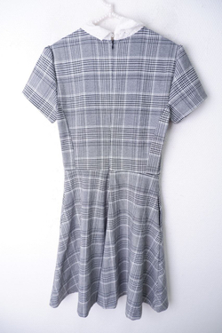 Платье Reserved в клетку 40 размер