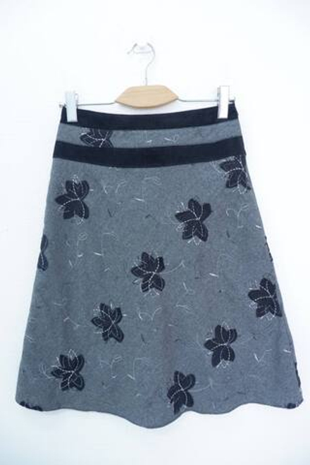 Юбка оригинальная 44 размер
