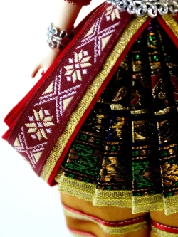 Кукла коллекционная Танцовщица. Индия