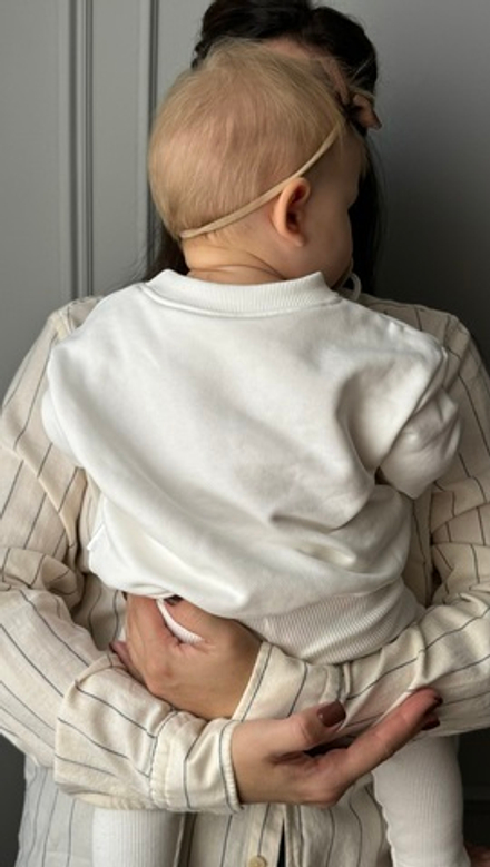 Свитшот oversized молоко