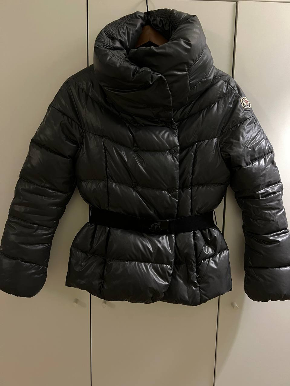 Пуховик Moncler