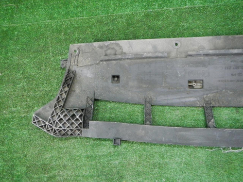 Пыльник переднего бампера Audi Q5 1 8R (2012-2017)