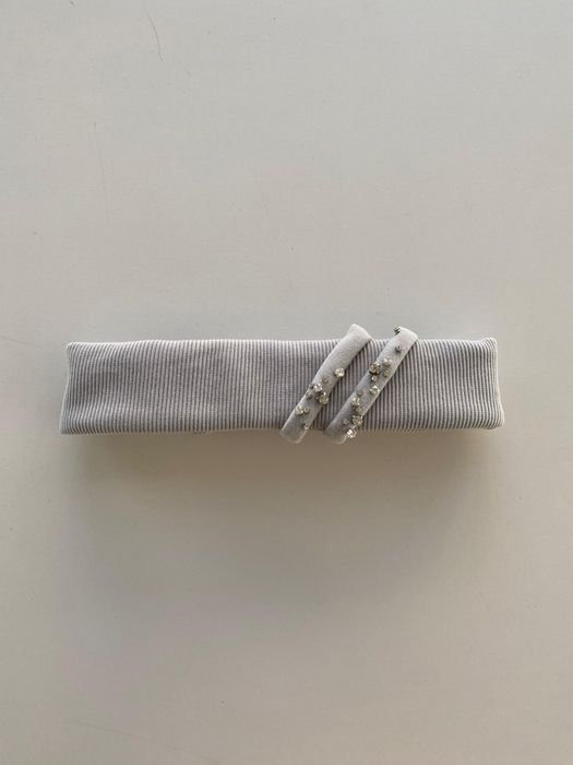 ПОВЯЗКА НА ГОЛОВУ ШАРЛИ ДЫМЧАТЫЙ СО СТРАЗАМИ