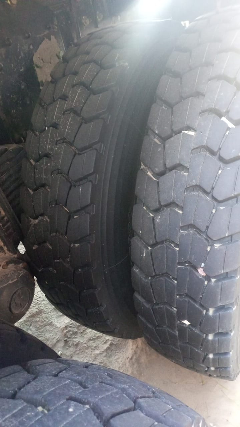 Shacman (Shaanxi) SX* 6x6 Самосвал SX32586V385 (Дизельный, 11,6 л, 423 л.с., МТ)