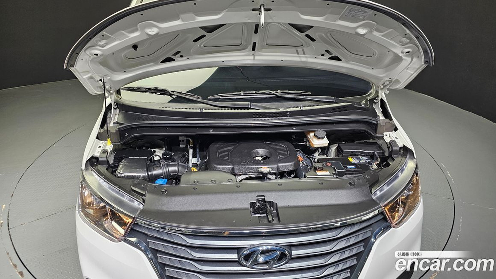 Hyundai The New Grand Starex Van 5인승 (12.2020)
