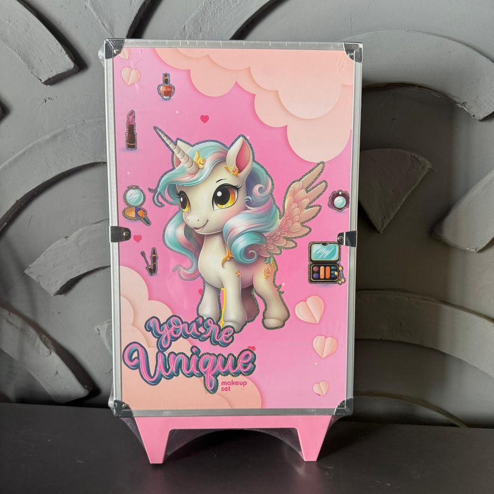 Чемодан с косметикой подарочный "Unicorn"