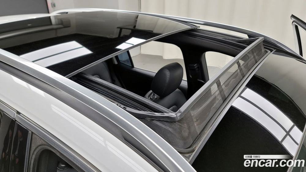 Mercedes-Benz GLB-Class X247 GLB220 (11.2020)