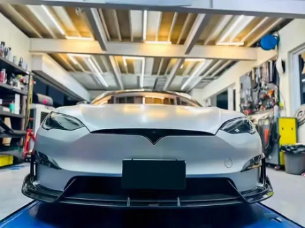 Карбоновый обвес для Tesla Model S Refresh 2021+ Тесла С диффузор губа переднего бампера боковые юбки