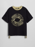 Черная футболка для мальчика в школу