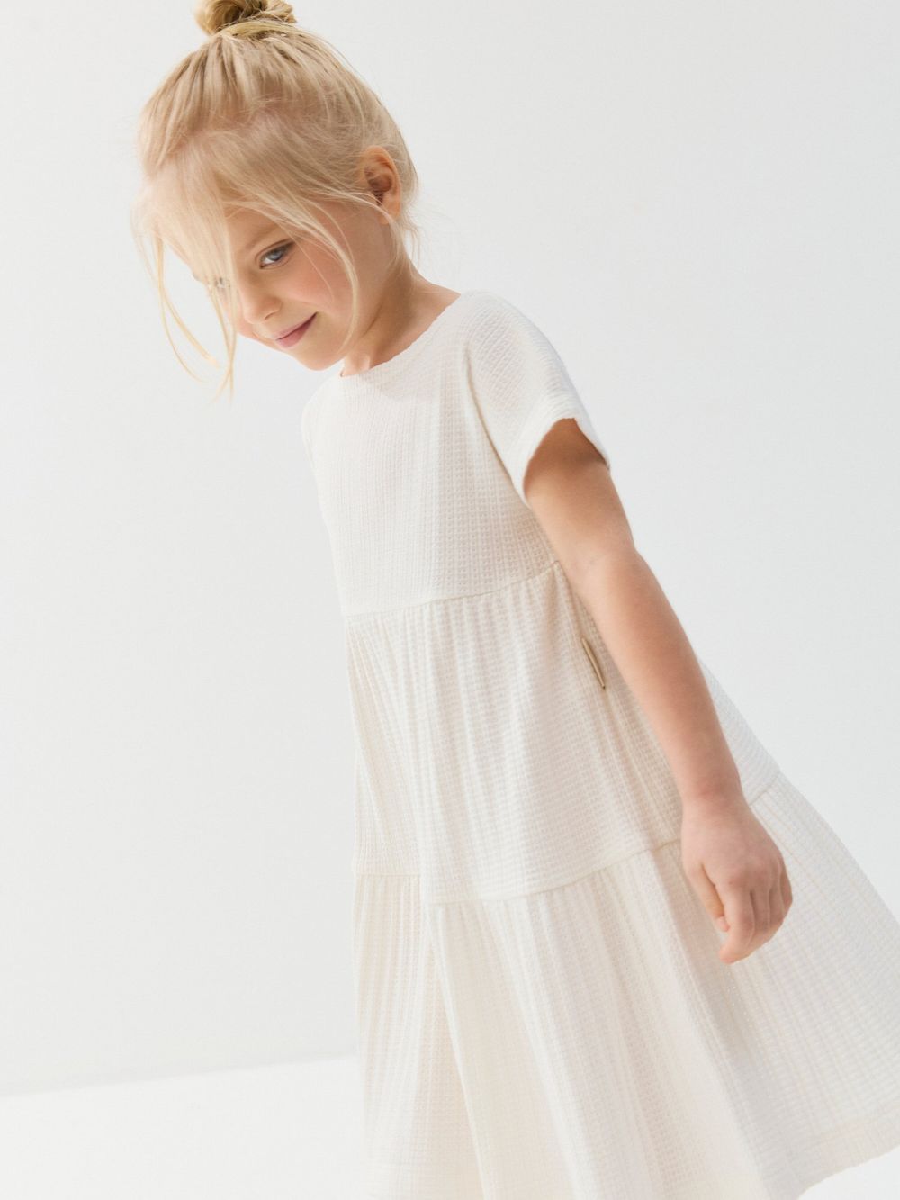 Платье с воланами "Тофу"