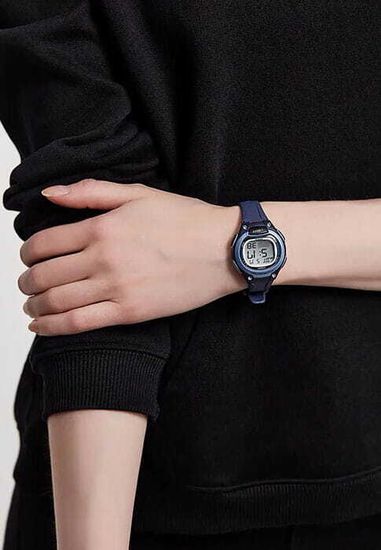 Наручные часы Casio Collection LW-203-2AVEF