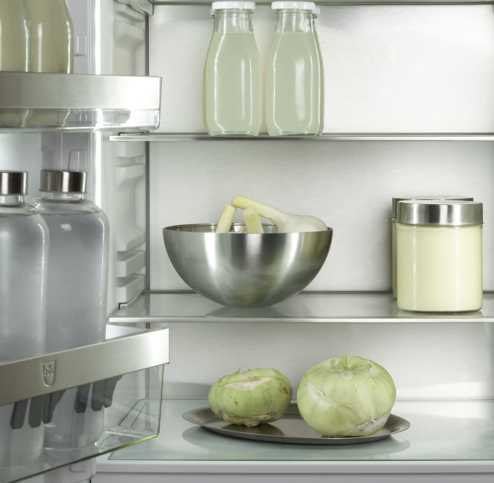 Комбинированные холодильные и морозильные шкафы CombiCooler V4000 178NI CCO4T-51108