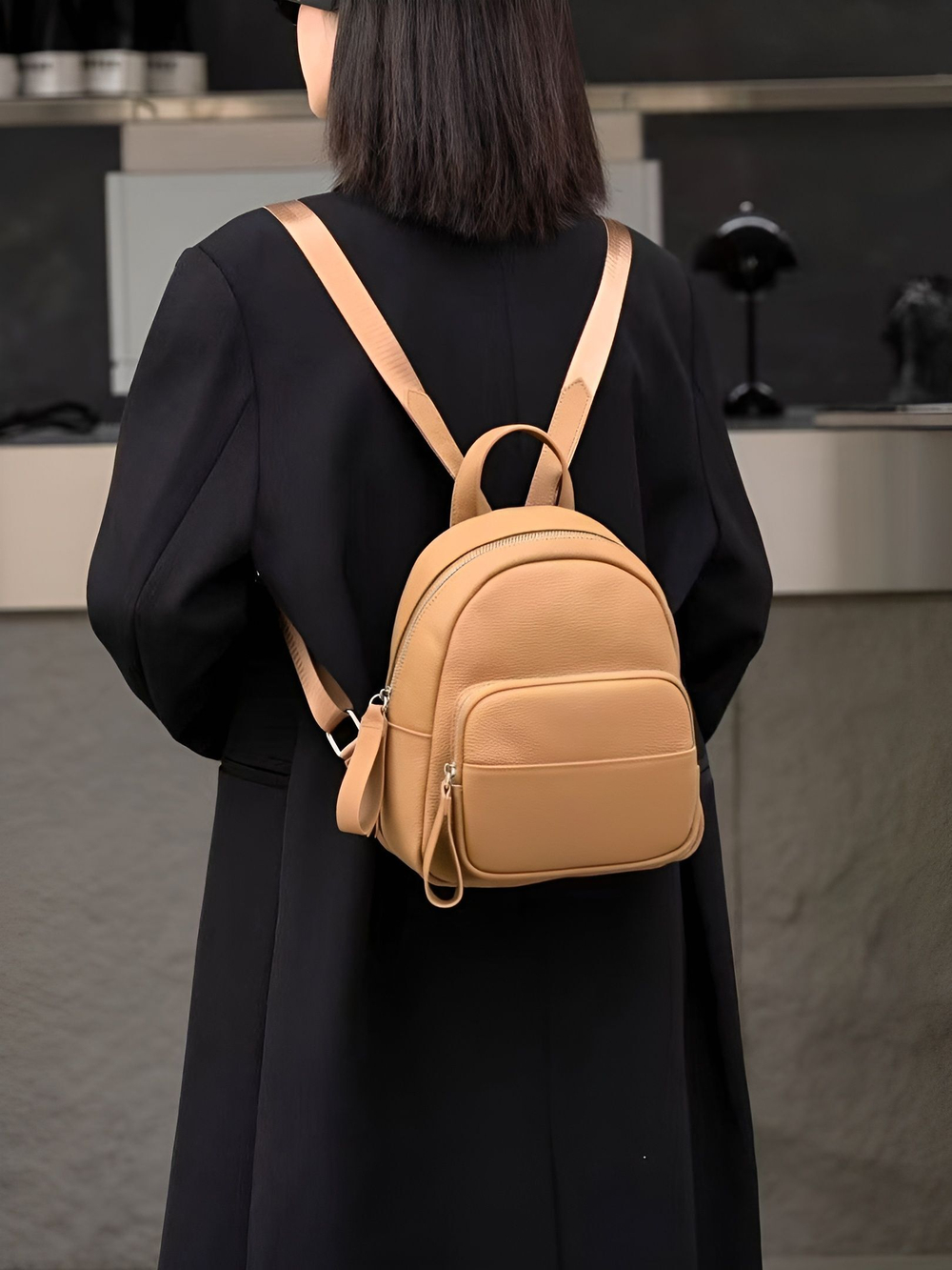 женский рюкзак из натуральной кожи