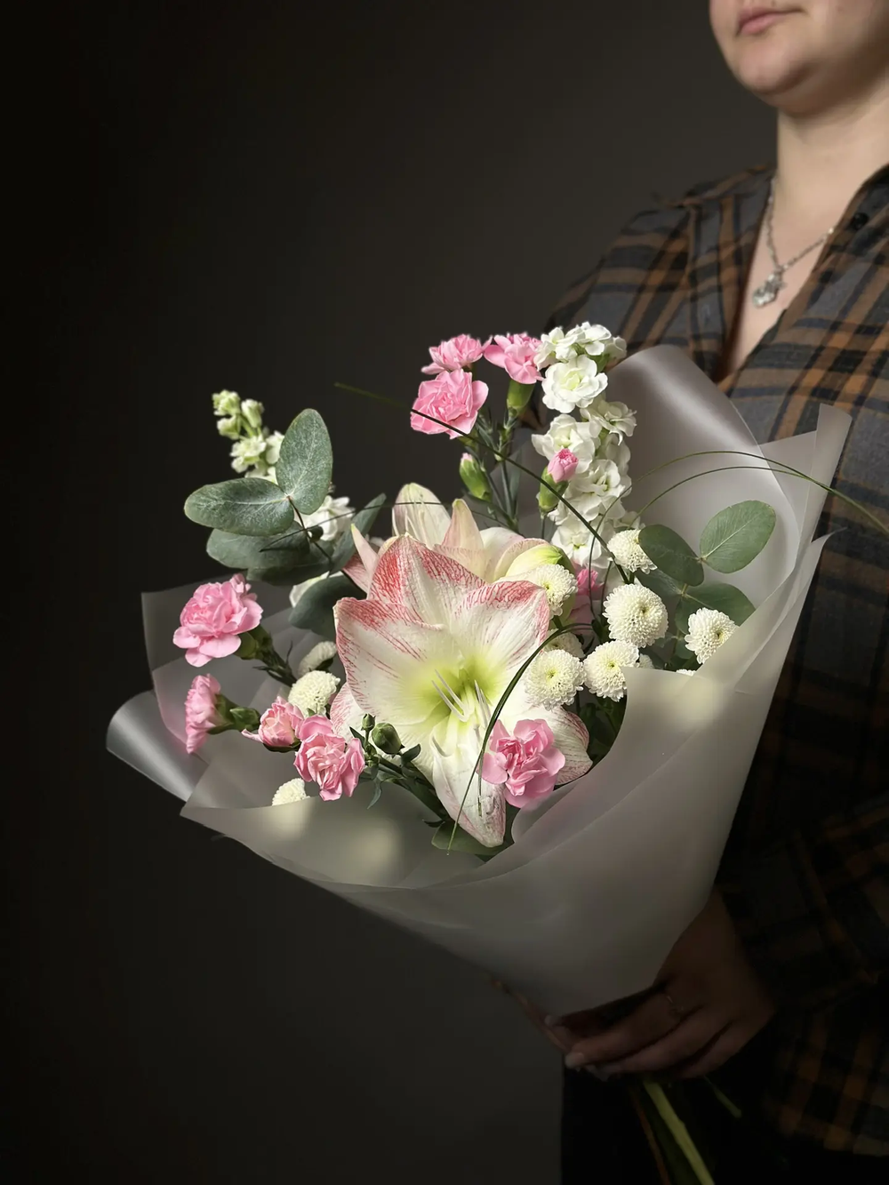 Сборный букет «Чистый стиль»